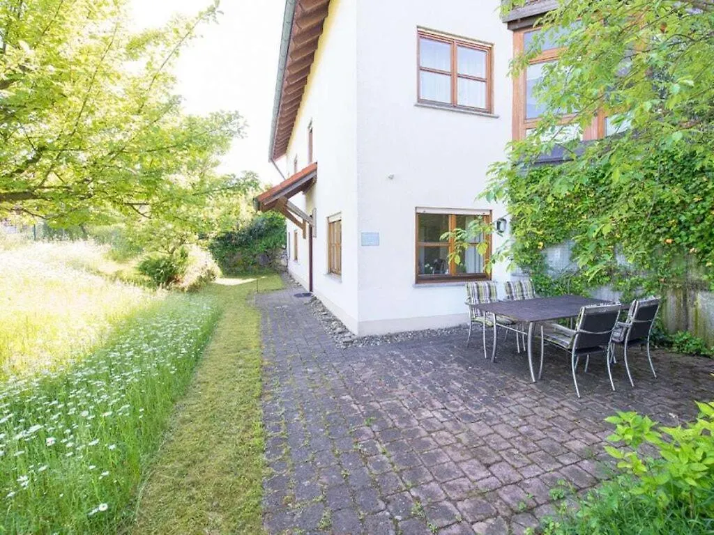 Iris Comfortable Holiday Residence Walsdorf  Holiday home